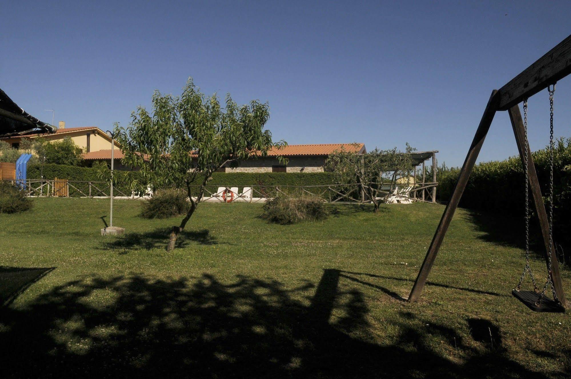 Agriturismo La Mora Ассизи Экстерьер фото